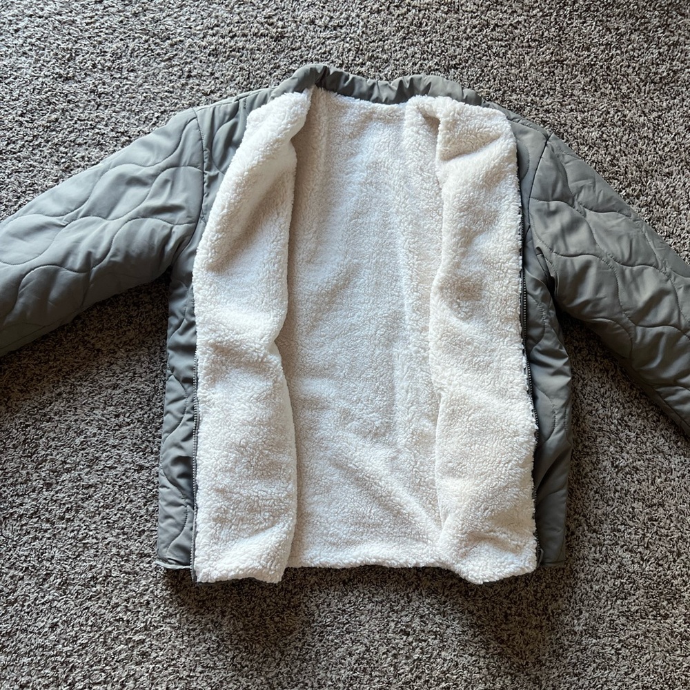 Like New Rip Curl Jacket - Picture 2 of 3
